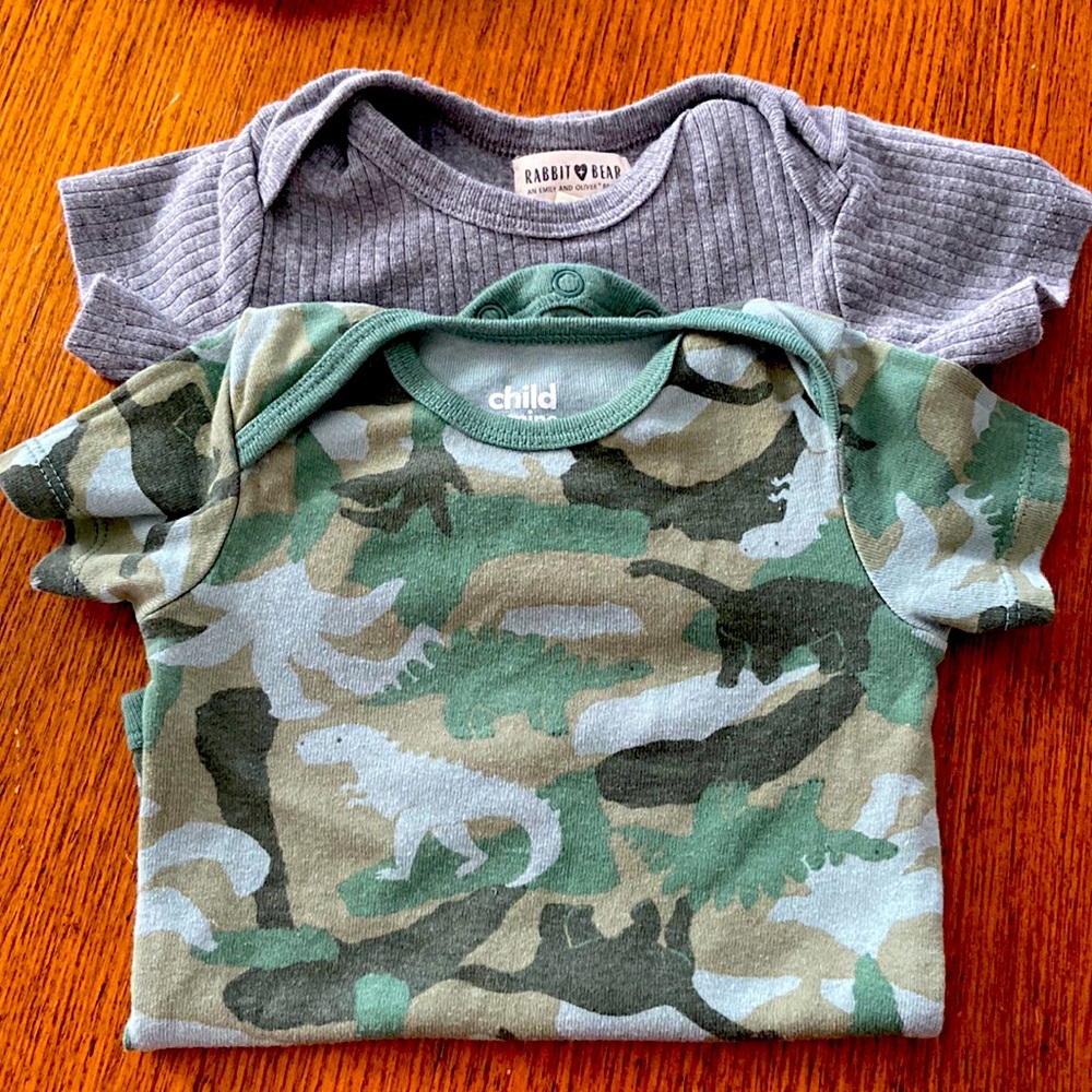 Baby clothing